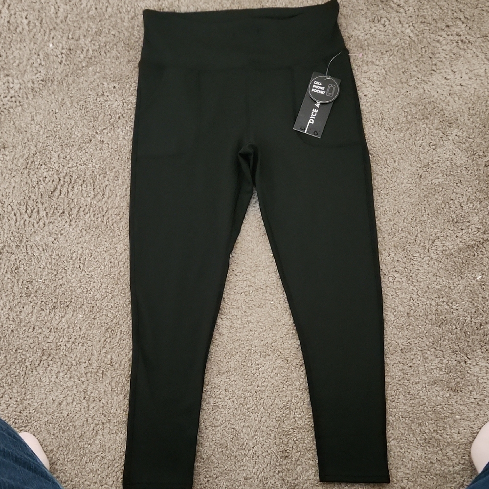 Sleek Black High-Rise Leggings